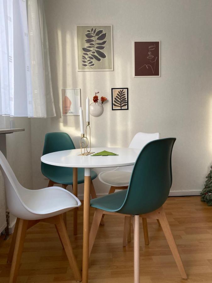 Wunderschone Zentrale Wohnung In ラーティンゲン エクステリア 写真